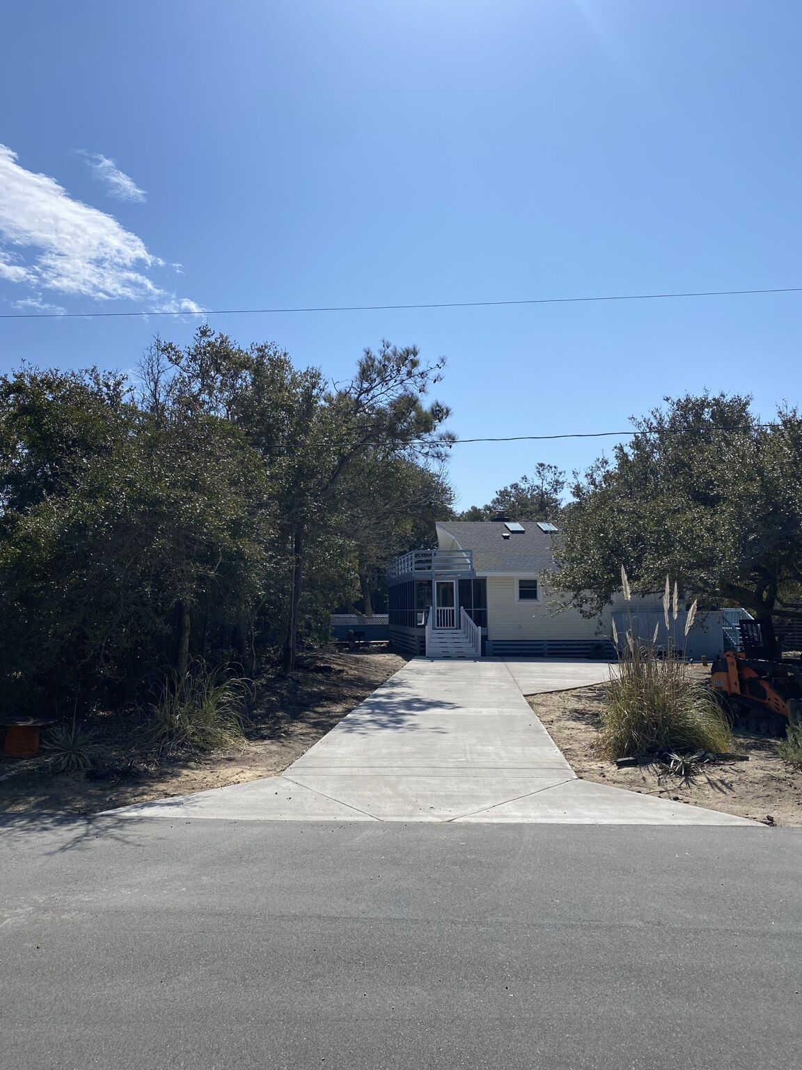 Driveways & Concrete Replacement project completed by Mike's Concrete & Masonry