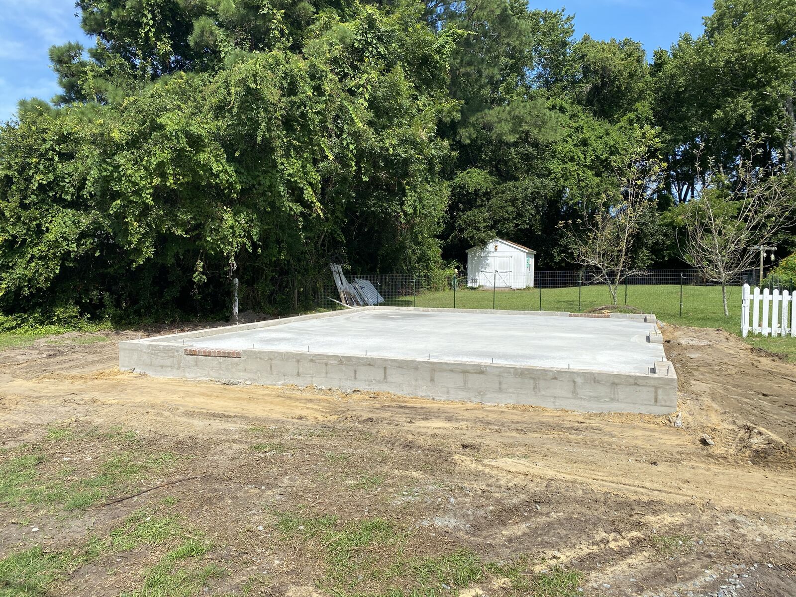 Concrete Slabs & Flatwork project completed by Mike's Concrete & Masonry